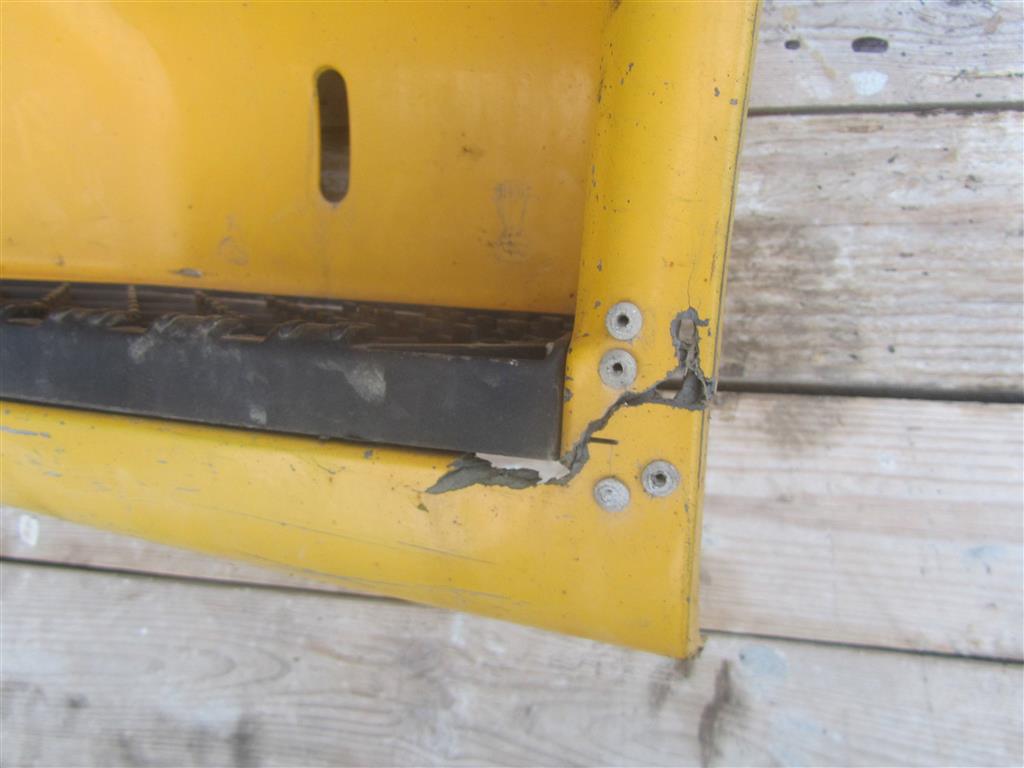 Подножка левая для Renault Premium Dci 5010578376