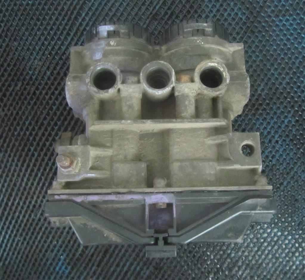 Кран модулятор тормозов задний ebs для Renault Premium Dci 5010457147