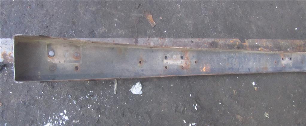 Усилитель бампера переднего для Renault Premium Dci 5010282377