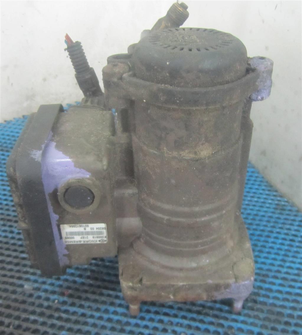 Кран управления тормозами прицепа для Renault Magnum DXI 5010612854