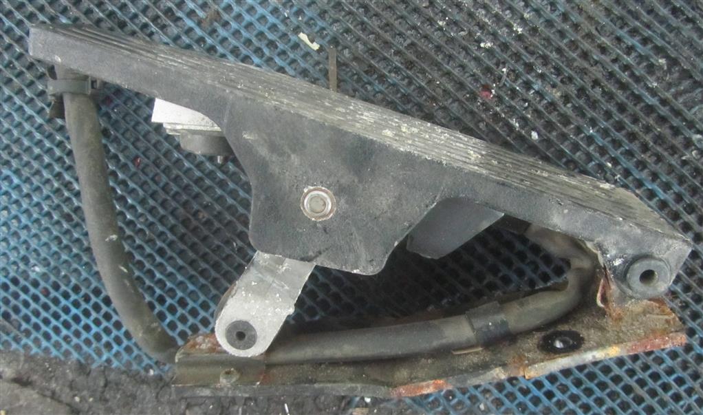 Педаль газа для Renault Magnum DXI 7421111164
