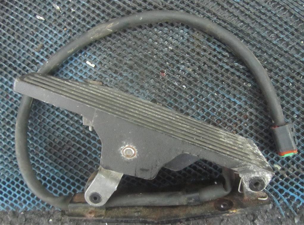 Педаль газа для Renault Magnum DXI 5010628847
