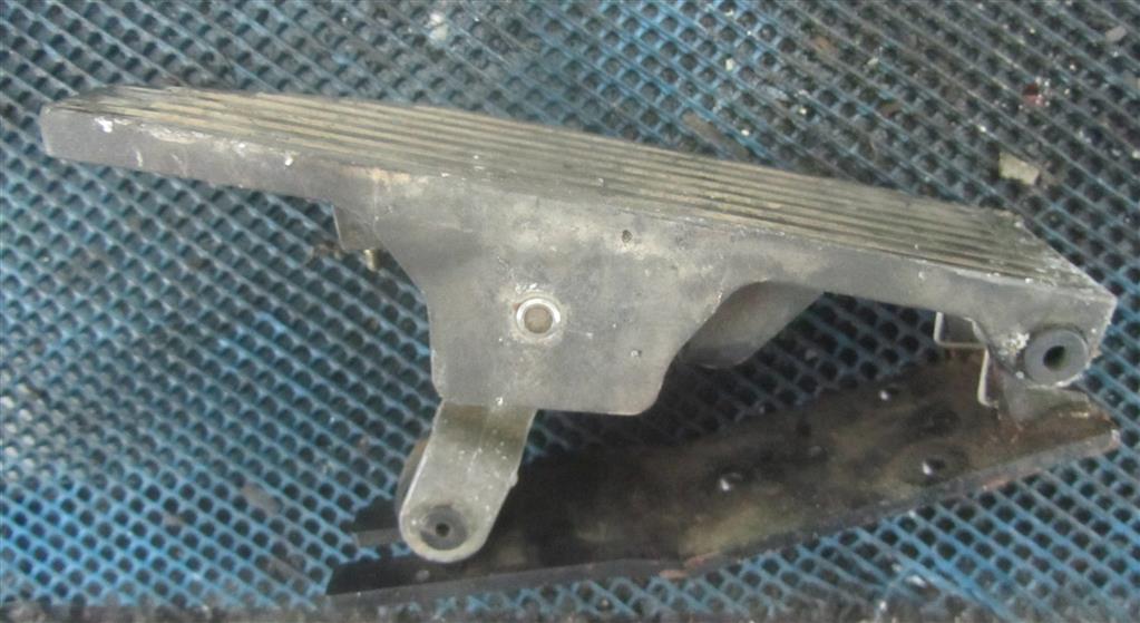 Педаль газа для Renault Magnum DXI 5010628847