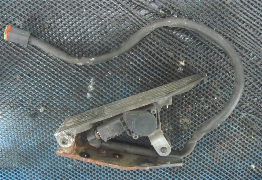 Педаль газа для Renault Magnum DXI 5010628847
