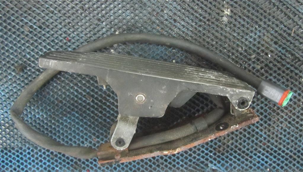 Педаль газа для Renault Magnum DXI 5010628847