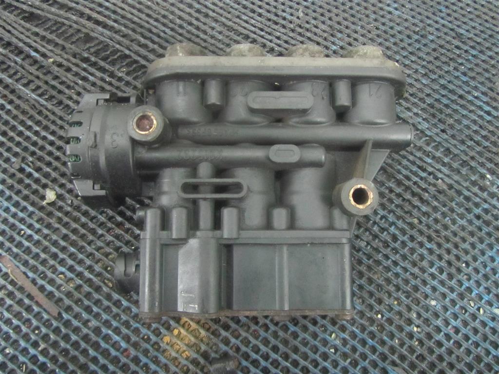 Кран уровня подвески для Volvo FH13 21083657