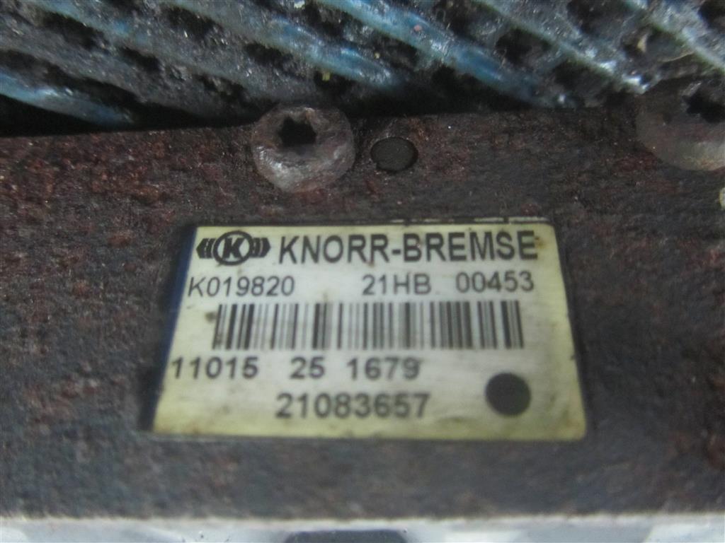 Кран уровня подвески для Volvo FH13 21083657