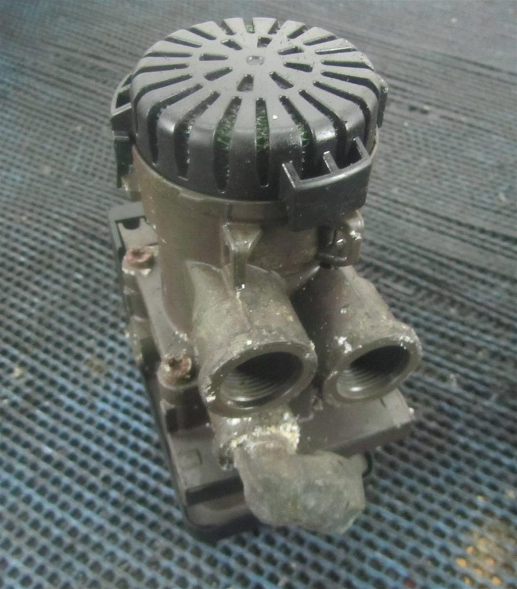 Кран модулятор тормозов передний ebs для Renault Premium DXI 20828237