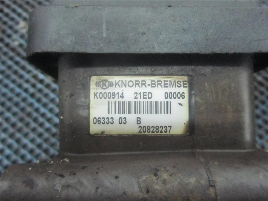 Кран модулятор тормозов передний ebs для Renault Magnum DXI 20828237