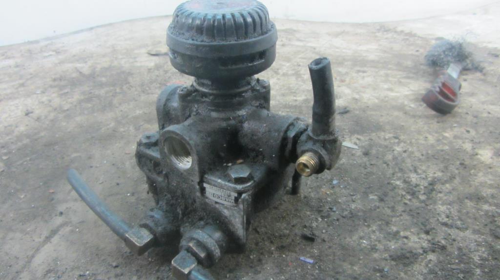 Клапан ускорительный для MAN F 2000  9730112000