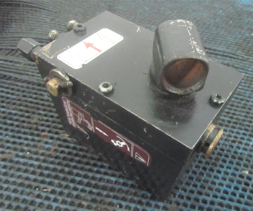 Насос подъёма кабины для Renault Magnum DXI 5010615920