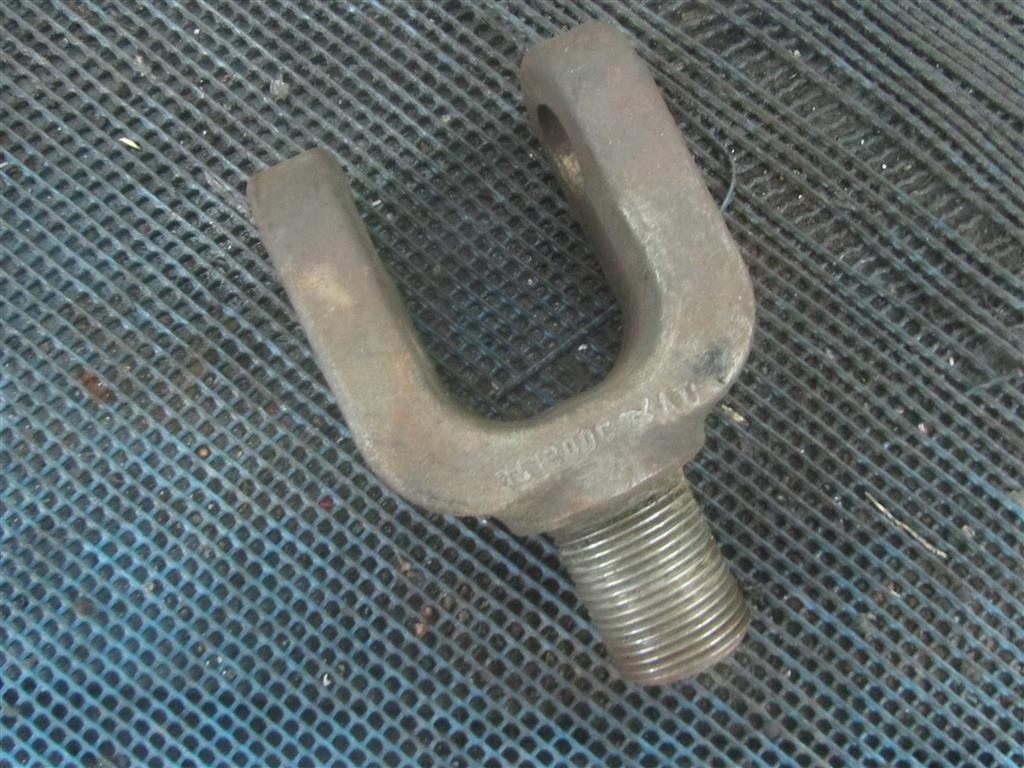 Крюк буксировочный для Renault Magnum Etech 7420997334