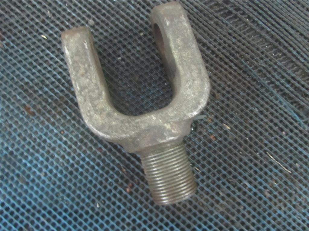 Крюк буксировочный для Renault Magnum Etech 7420997334