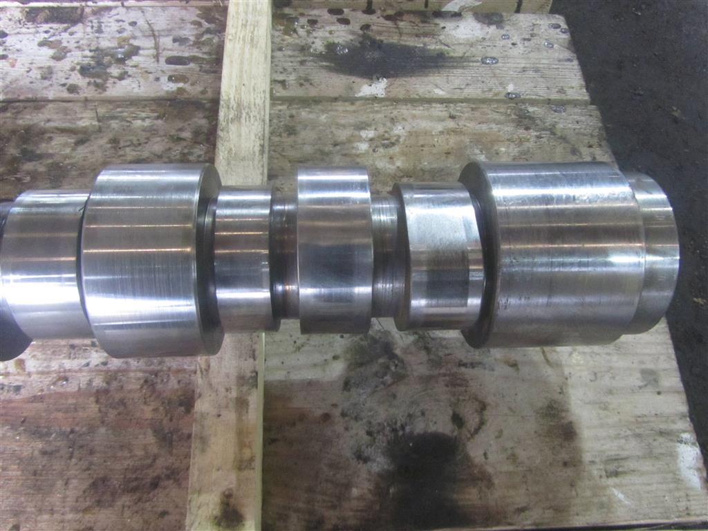 Распредвал для Iveco Stralis 504004779