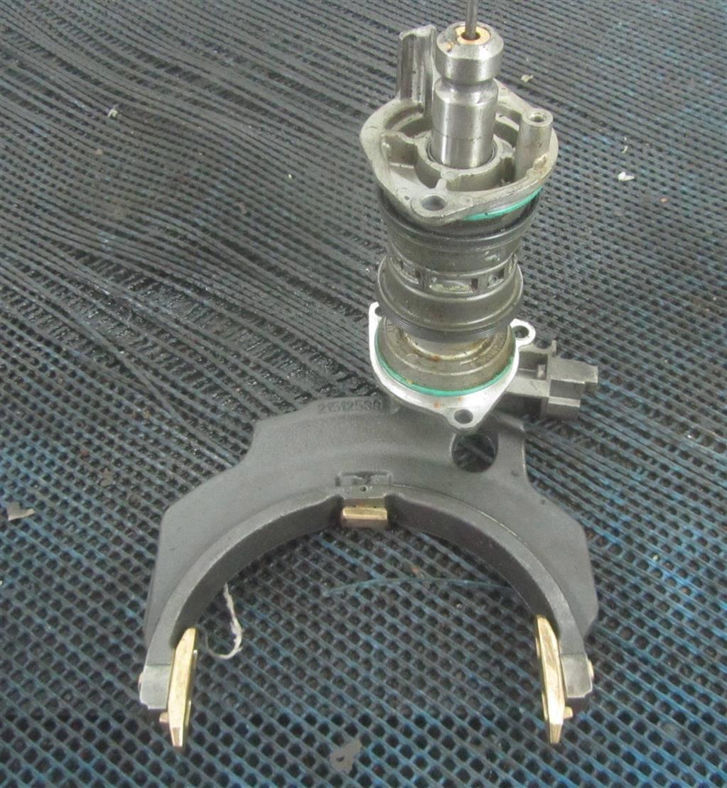 Вилка КПП для Volvo FH13 21786063