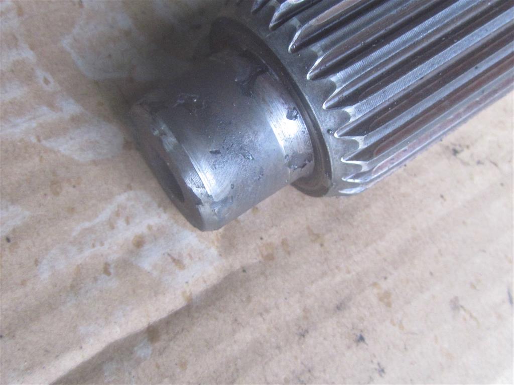 Вал КПП (АКПП, раздатки) для Volvo FH4 22358444