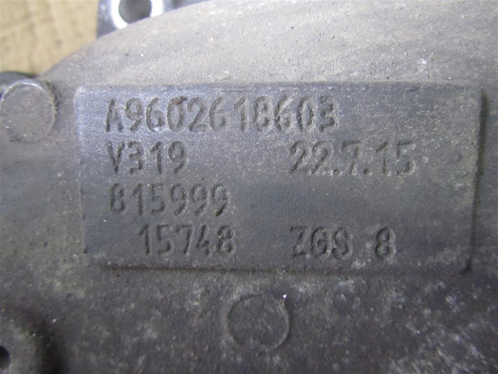 Крышка коробки передач для Mercedes Actros A9602618603