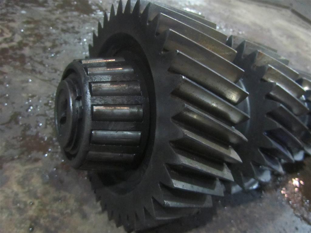 Вал промежуточный для DAF Xf 105  1325303012