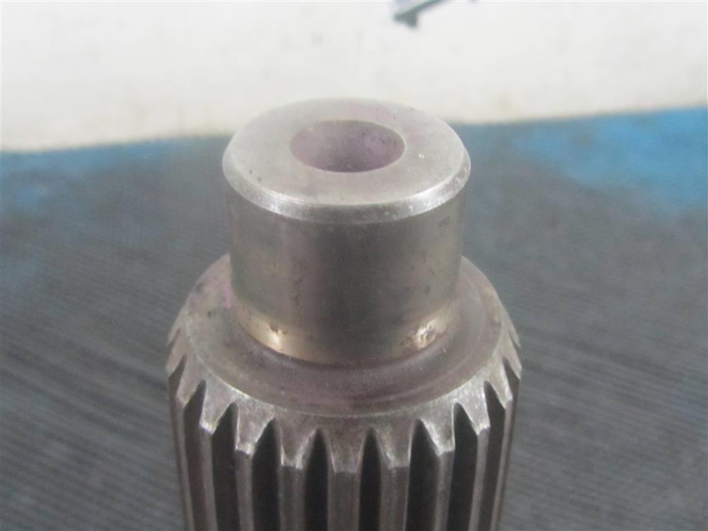 Вал КПП (АКПП, раздатки) для Volvo FH4 22358444