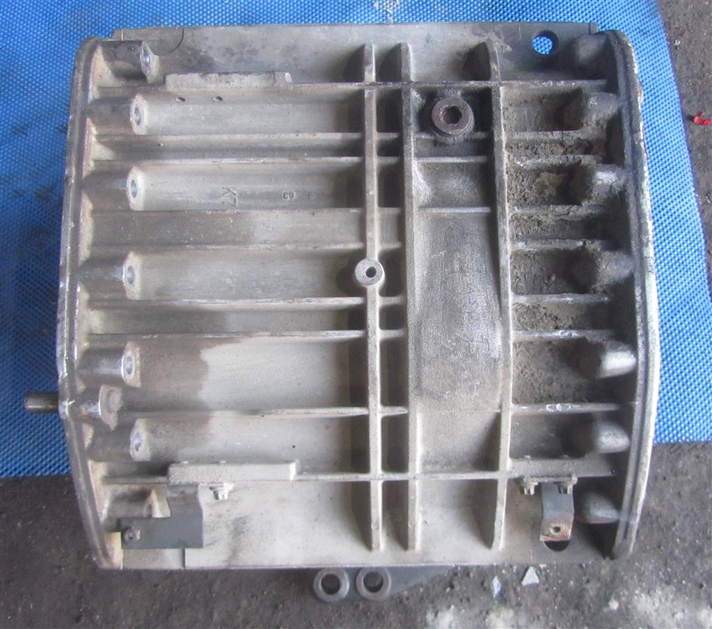 Корпус КПП (колокол) для Mercedes Axor 9452618403