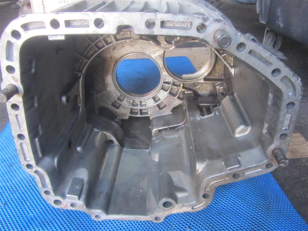 Корпус КПП (колокол) для Mercedes Axor 9452618403