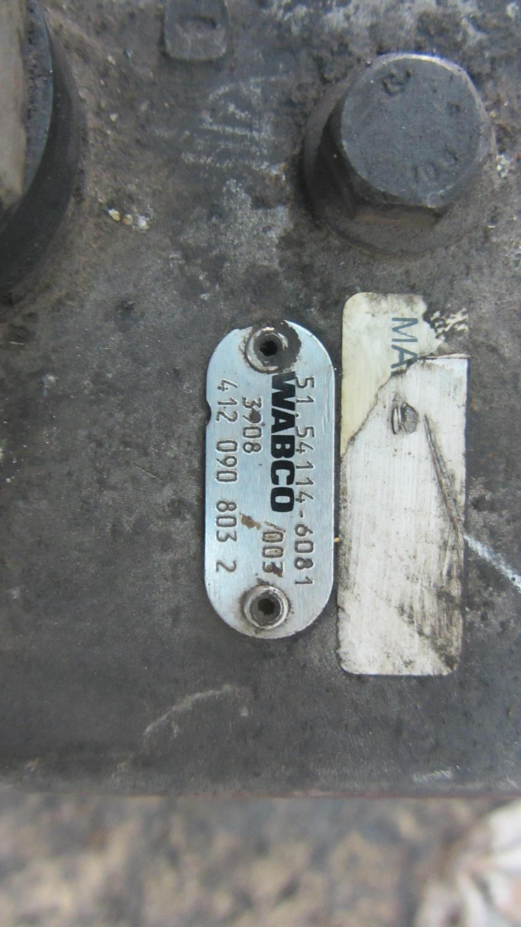 Компрессор пневматический для MAN F 2000  51541146081