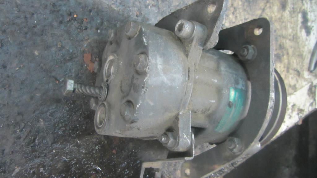 Компрессор кондиционера для Renault Magnum Etech 5010483009