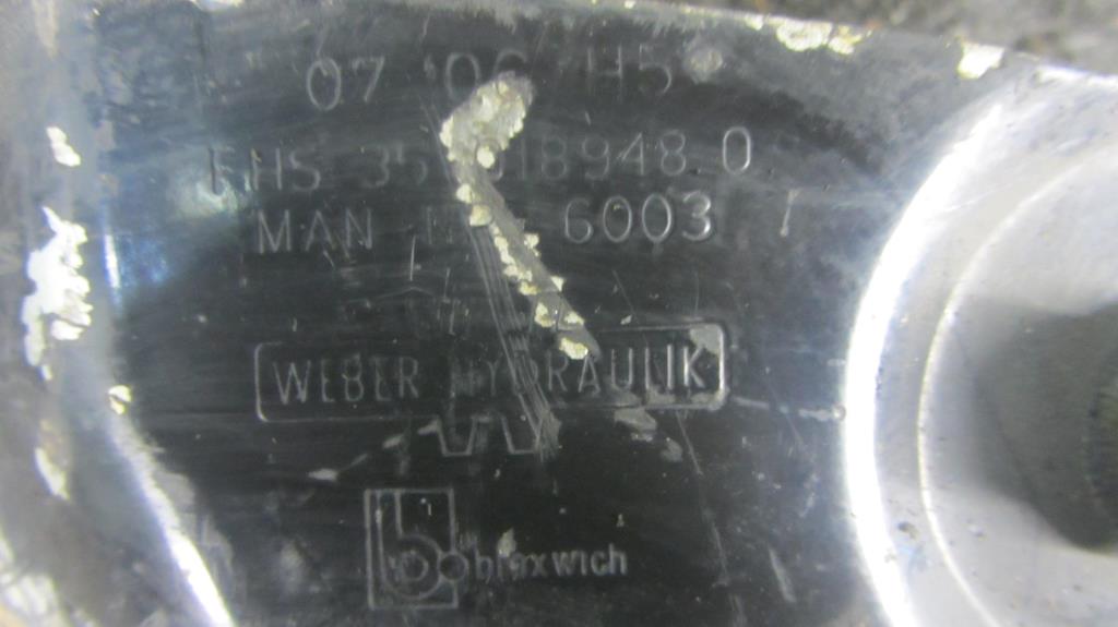 Замок кабины для MAN Tga 81618516030