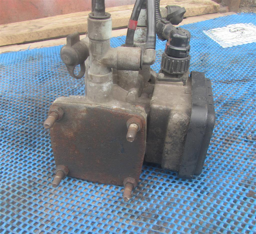 Кран управления тормозами прицепа для Renault Premium DXI 5010612854