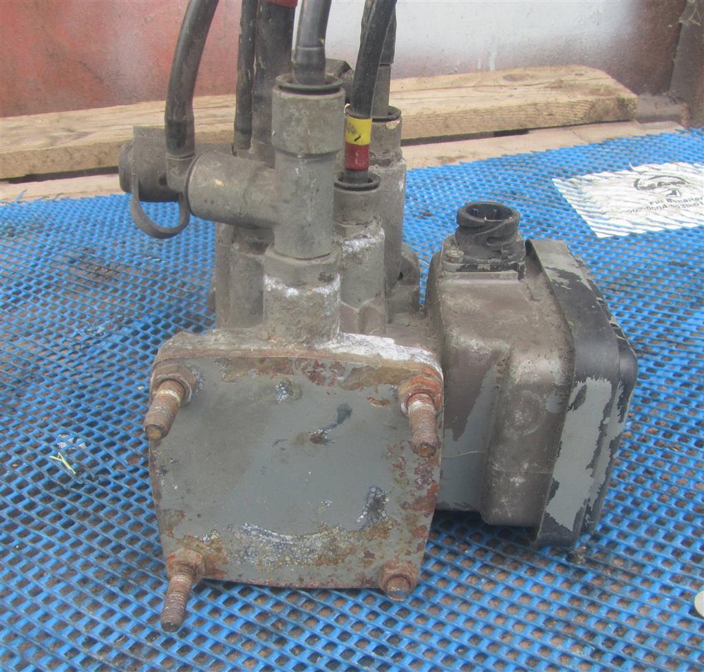 Кран управления тормозами прицепа для Renault Premium DXI 5010612854