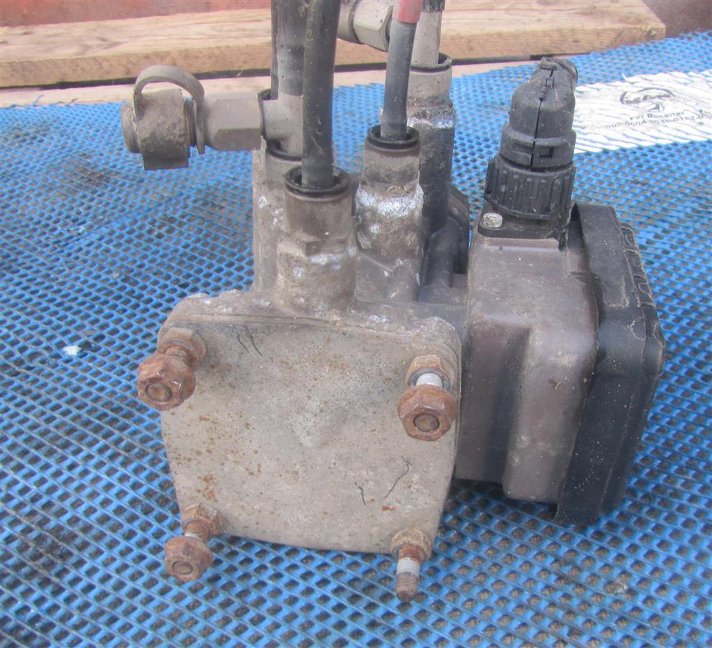 Кран управления тормозами прицепа для Renault Premium DXI 5010612854