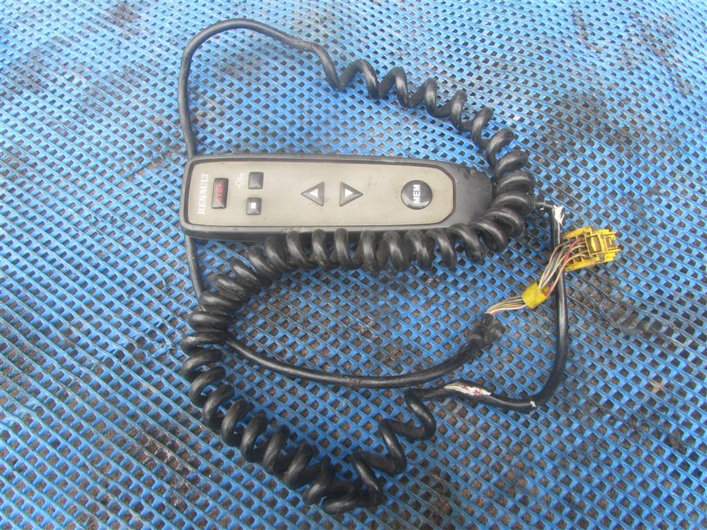 Пульт управления пневмоподвеской для Renault Magnum DXI 7420756755