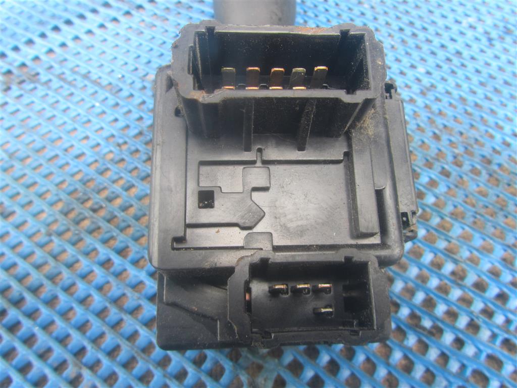 Переключатель подрулевой (стрекоза) для Renault Premium DXI 5010589561