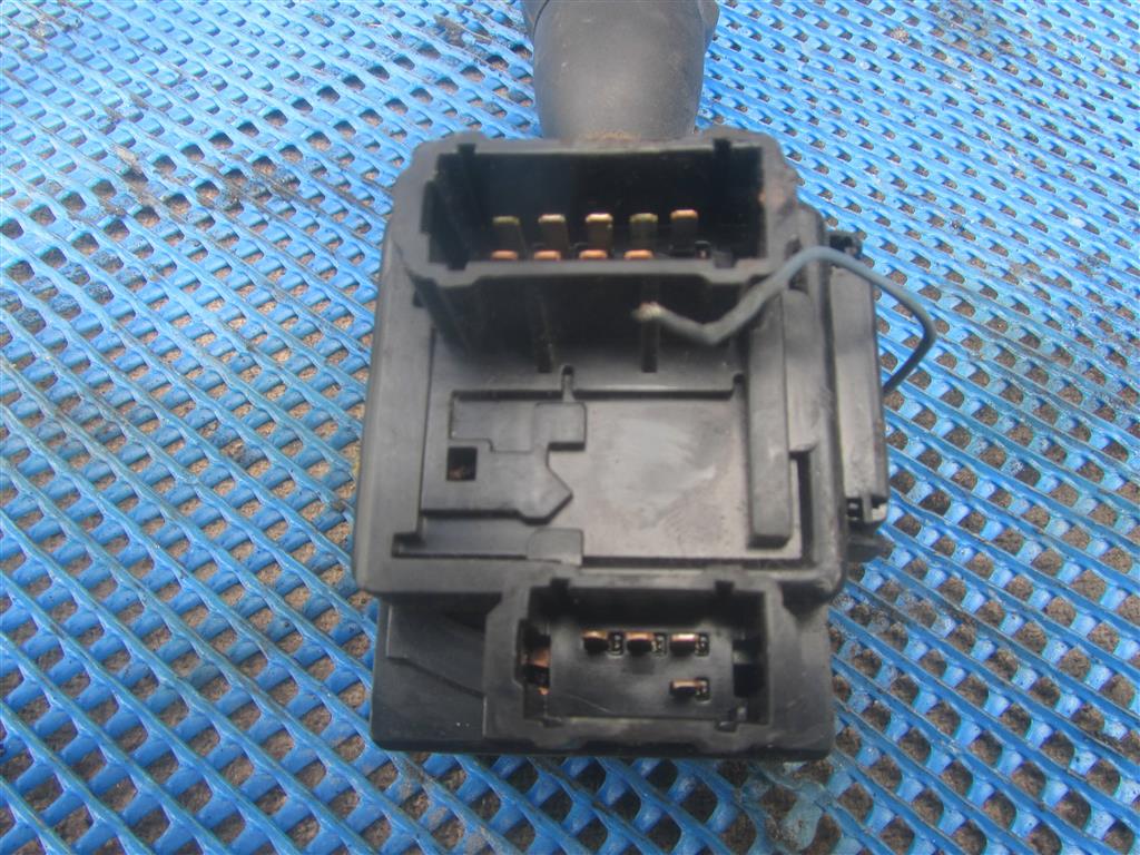 Переключатель подрулевой (стрекоза) для Renault Premium DXI 5010589561