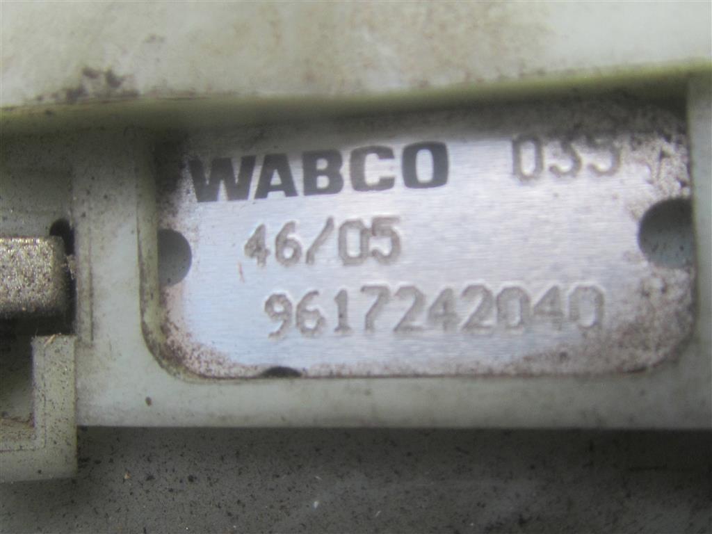 Кран ручного тормоза для Volvo FH12 20367533