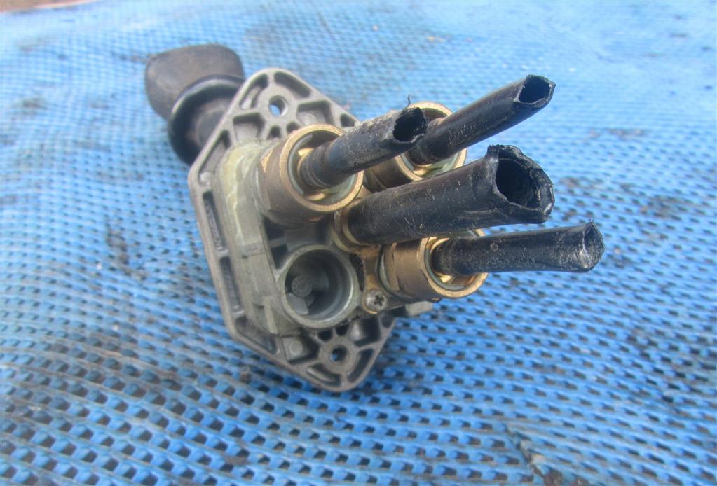 Кран ручного тормоза для Renault Magnum Etech 5010422399