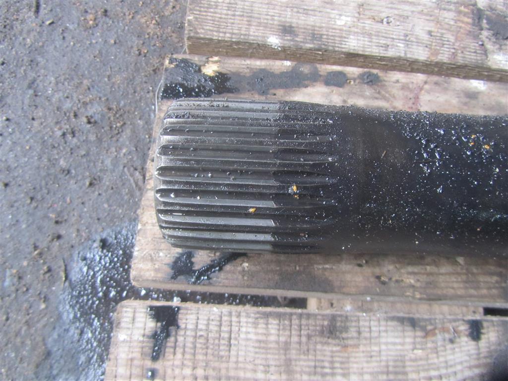 Полуось задняя (приводной вал, ШРУС) для Volvo FM