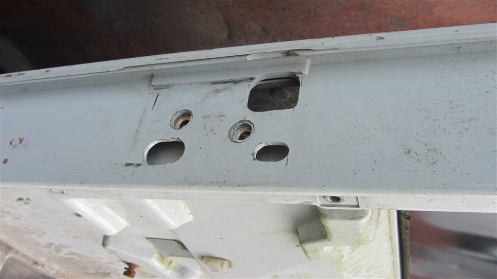 Дверь передняя левая для Renault Magnum Etech 5000937454