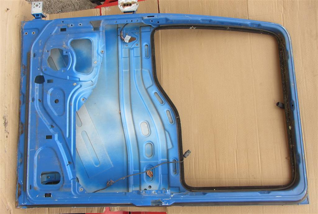 Дверь передняя правая для MAN Tga 81626004118