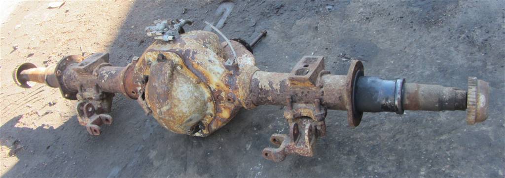 Редуктор заднего моста для Mercedes 1317 HL 4/29