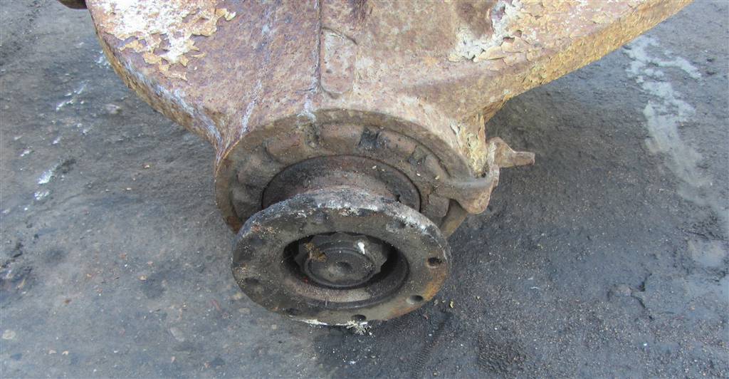 Редуктор заднего моста для Mercedes 1317 HL 4/29