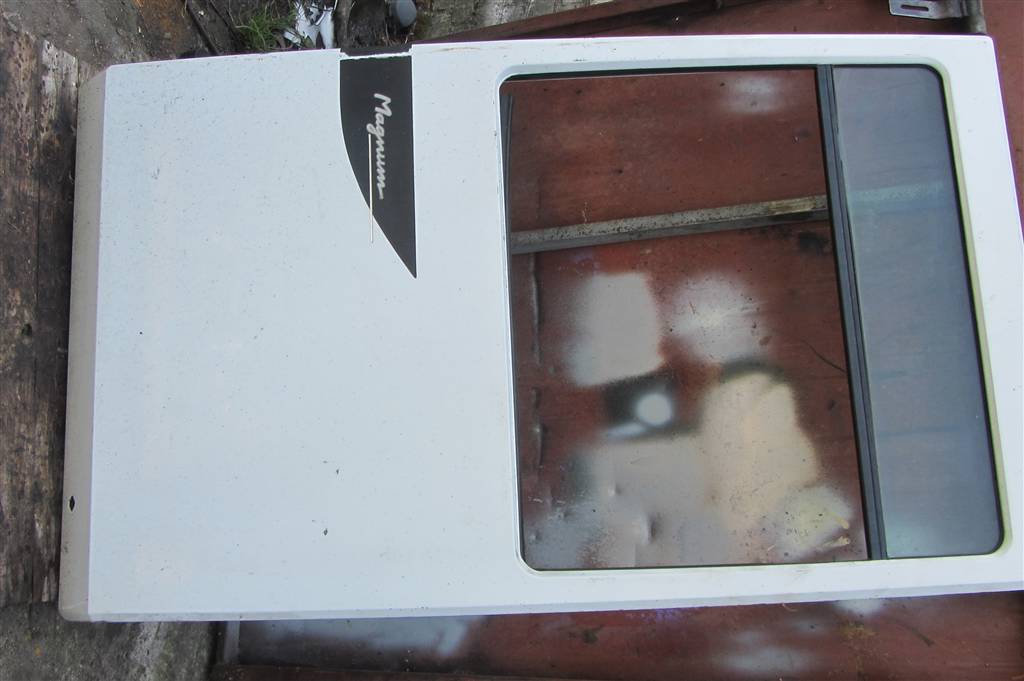 Дверь передняя левая для Renault Magnum Etech 5000937454