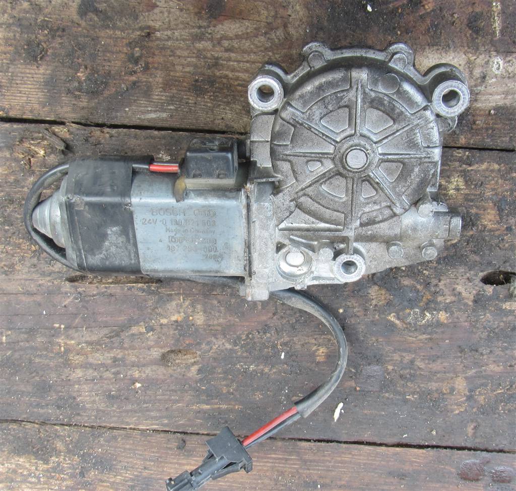 Моторчик стеклоподъемника для Renault Premium Dci 0130821508