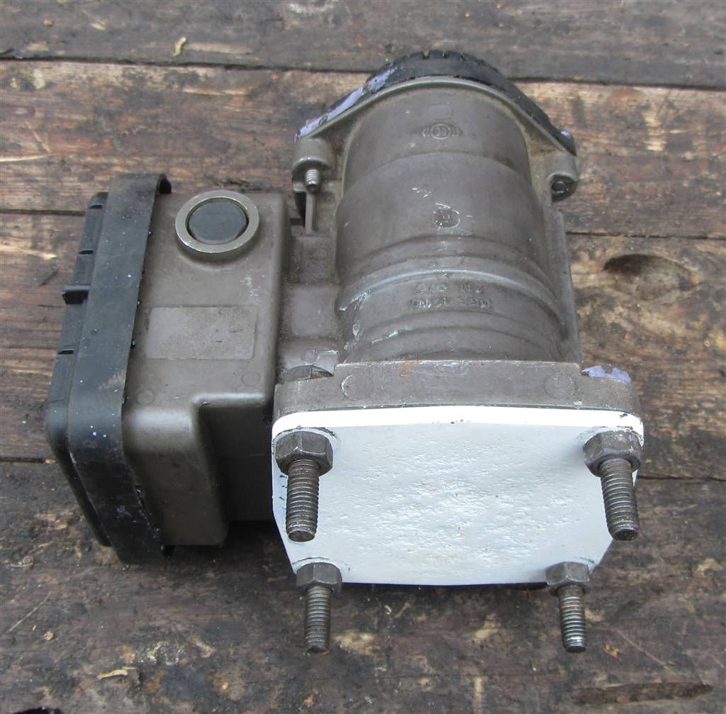 Кран управления тормозами прицепа для Volvo FH12 20456455