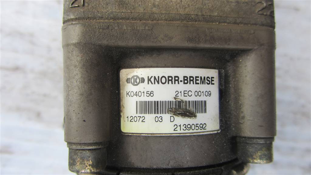 Кран главный тормозной для Renault Premium DXI 21390592