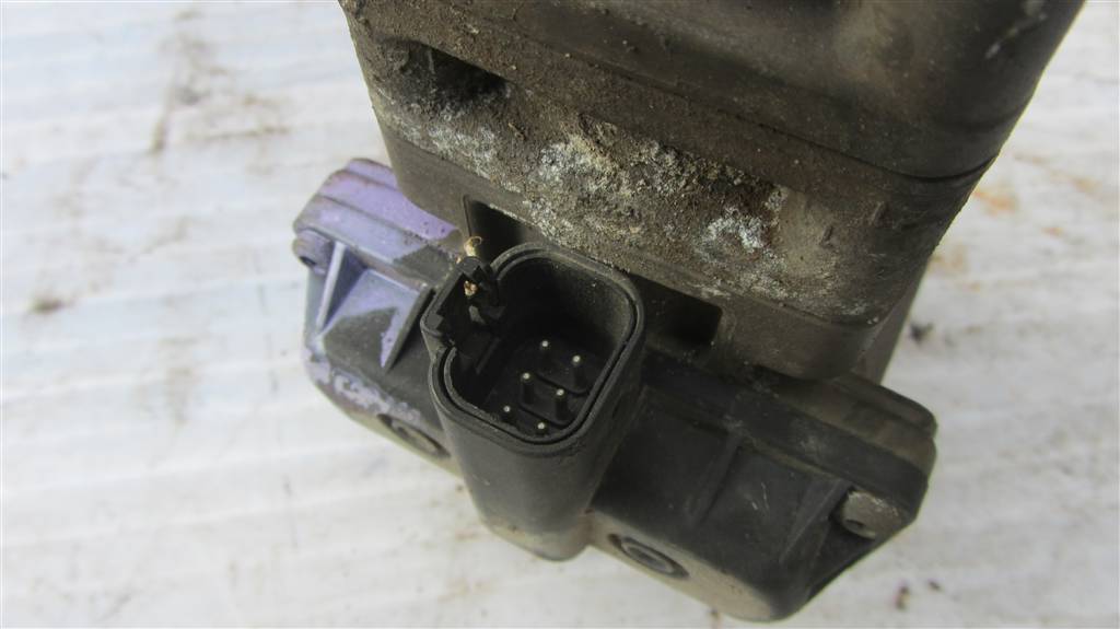 Кран главный тормозной для Renault Magnum DXI 5010633320