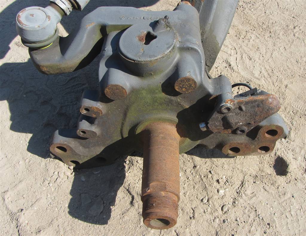 Балка оси передней для Renault Magnum DXI 7420506208