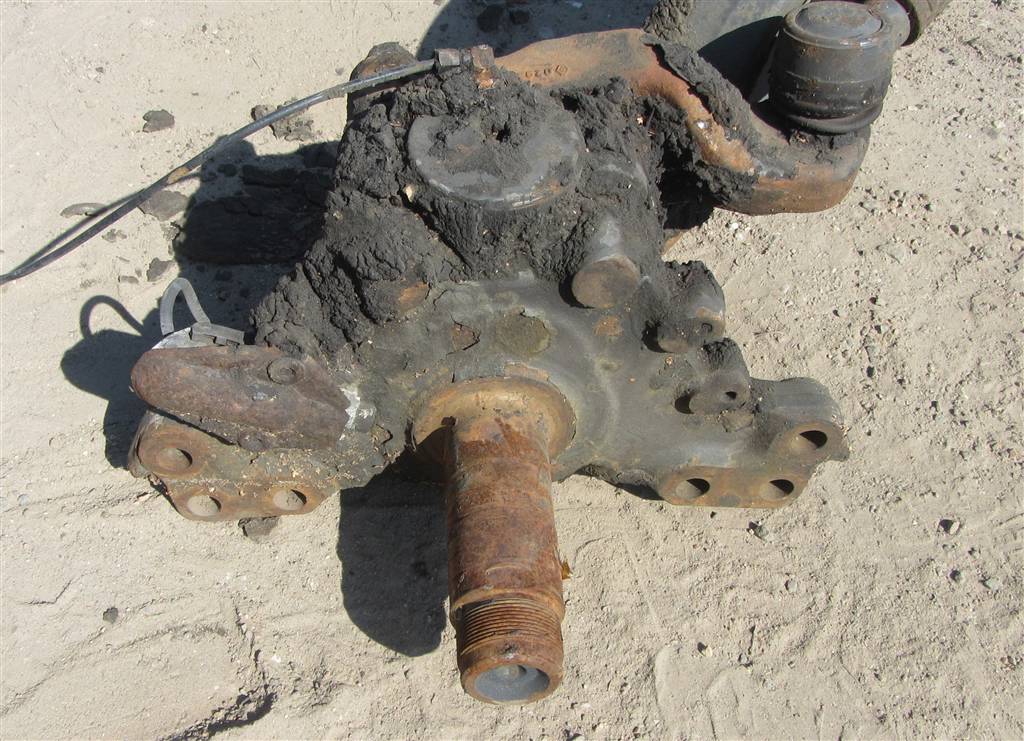 Балка оси передней для Renault Magnum DXI 7420506208