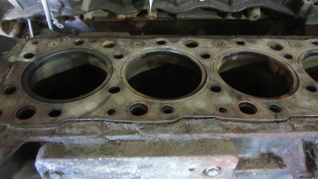 Двигатель для Iveco Stralis 500334227