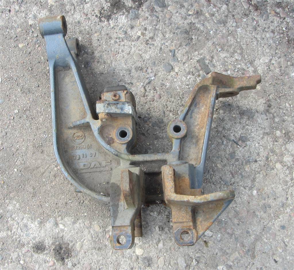 кронштейн рессоры для DAF Cf 1321961